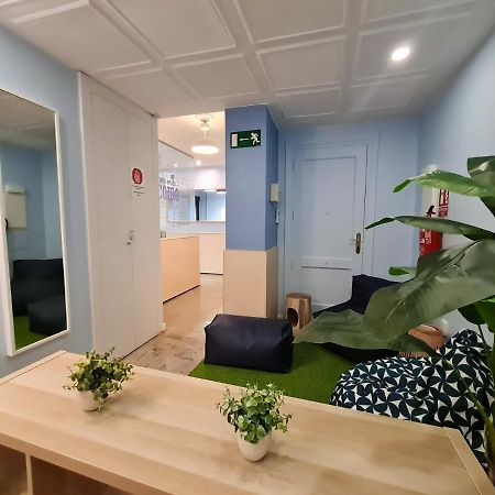 Az The Zity Hostel - Coliving Zaragoza Bagian luar foto