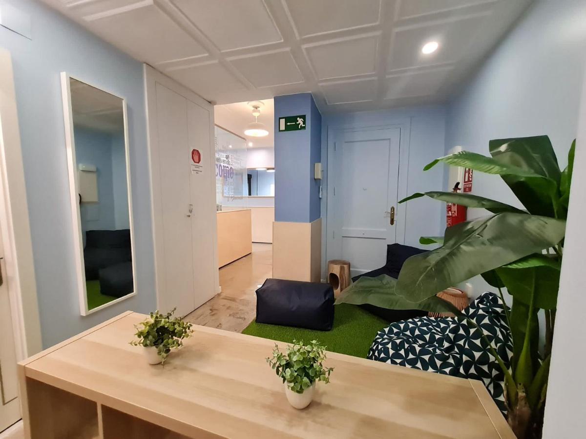 Az The Zity Hostel - Coliving Zaragoza Bagian luar foto