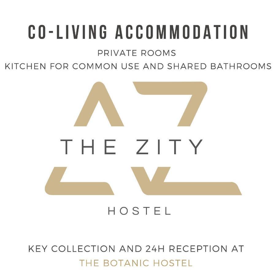 Az The Zity Hostel - Coliving Zaragoza Bagian luar foto